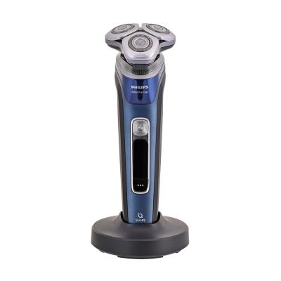 11. PHILIPS Series i9000 Prestige XP9201/33 shaver