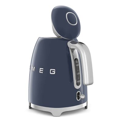 6. SMEG KLF03NBEU Electric Kettle