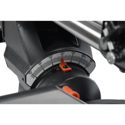 5. YATO 1800W MITRE SAW WITH FEED, LASER 305mm