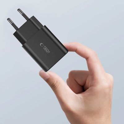 5. Tech-Protect NC30W Charger USB-C PD 30W / USB-A QC 3.0 - Black