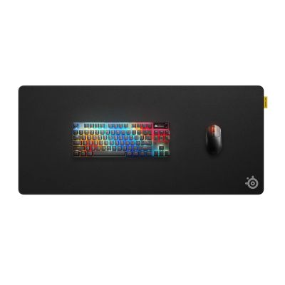 5. SteelSeries QcK Perf XL mouse pad - Control