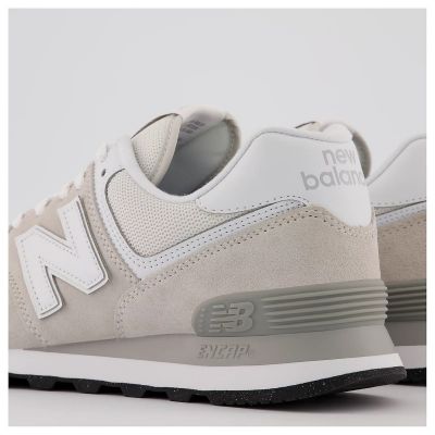 16. New Balance M ML574EVW shoes