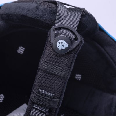 5. Iguana Galin JR 92800620741 helmet