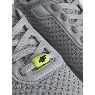 8. Children's sports shoes with a breathable upper 4F 4FJRSS25FSPOM181-20S