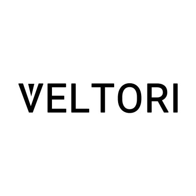 12. VELTORI VT100-1 Smartwatch + Black Silicone Strap + Black Eco Leather