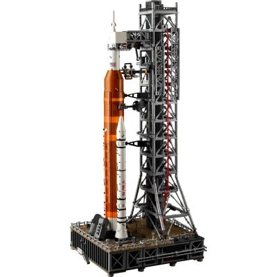 4. LEGO Icons 10341 NASA Artemis SLS Rocket