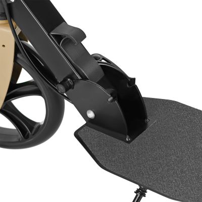 7. HM183 GOLDEN SCOOTER NILS EXTREME