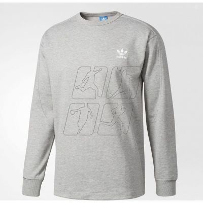 7. adidas originals Doom M Crew sweatshirt Bk2767