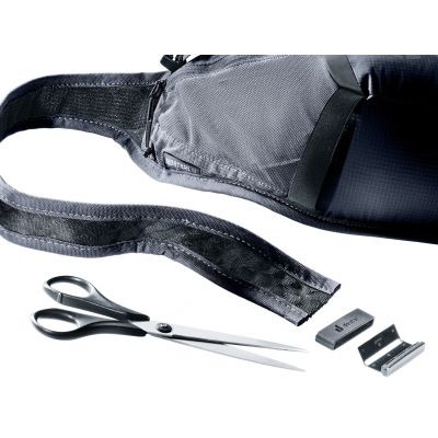 7. Deuter Shortrail III Lake – running belt