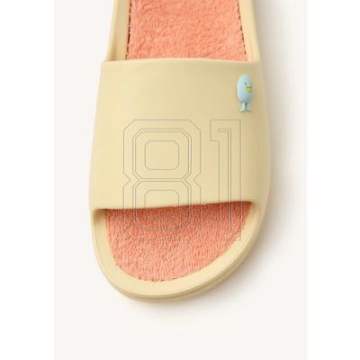 4. Gioseppo Gill W 75545-P-Vainilla flip-flops