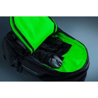 4. Razer Basilisk Mobile Gaming Mouse Right Side RF Wireless + USB Type-C Optical 18000 DPI