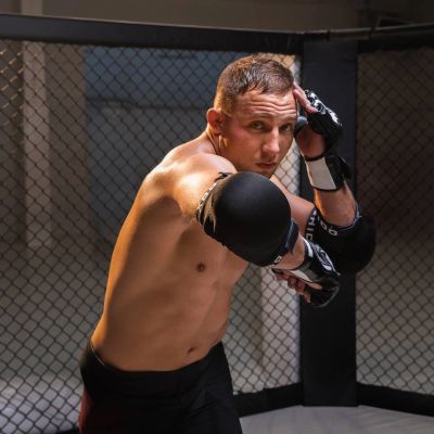 4. Elbow protectors - elastic cuffs DBX-EG-11 M