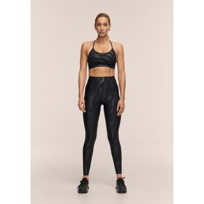 5. CASALL Sleek Strappy Sports Bra Printed Black