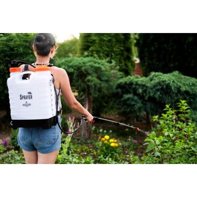 3. ADLER AD 6810 16L backpack pressure sprayer