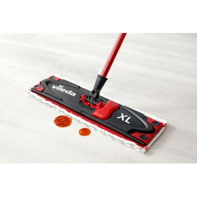 10. Vileda Ultramax BOX XL (mop + bucket)