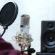 5. Monkey Banana Hapa White Table Microphone