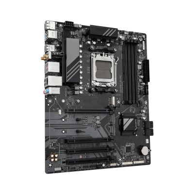 5. GIGABYTE B650 UD AC Motherboard AMD B650 Socket AM5 ATX