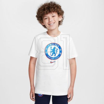 4. Nike Chelsea FC Crest Tee Jr HM9485-100