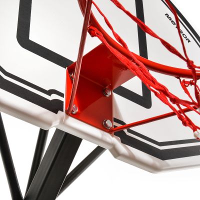 27. Meteor Boston 3 20083 Basketball Set