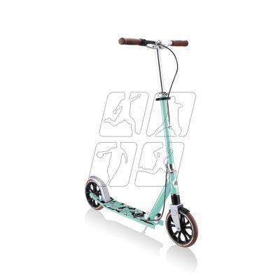 13. Scooter Globber NL 205 Dluxe Jr 685-206