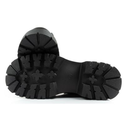 9. Lee Cooper boots, women's boots, leather boots, insulated, lace-up