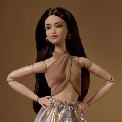 4. Barbie Signature JJX25 doll