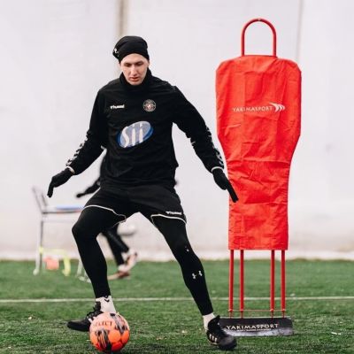 5. Yakima Sport Metal Soccer Wall 100187