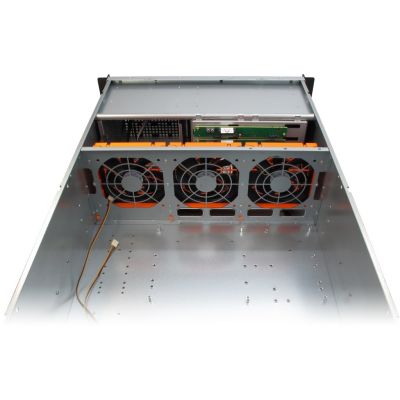 6. Inter-Tech 48.3cm IPC 4U-4410 4U STORAGE storage server