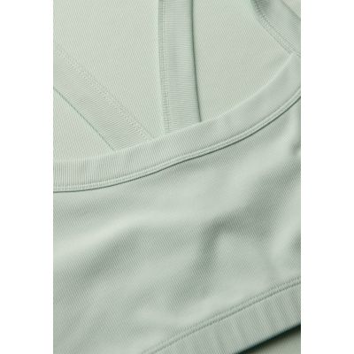 6. Women's top CASALL Defined Rib Sport Top, green