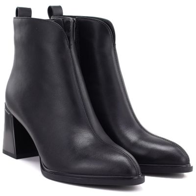 9. Women's black leather high-heeled ankle boots Vinceza 67057
