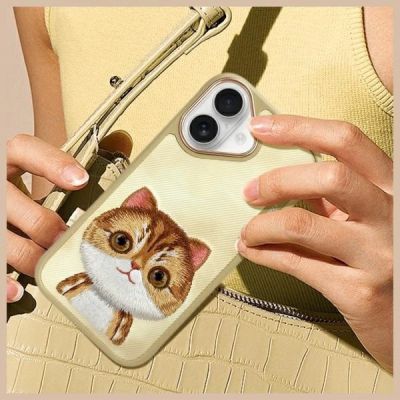 10. Nimmy Big Eyed Pet 2.0 Cat Case for iPhone 16 - Green