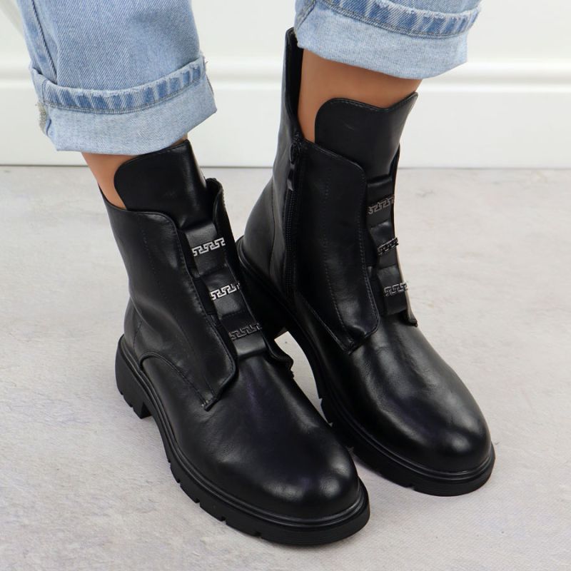 7. Jezzi W MR2501-4 JEZ454A insulated ankle boots