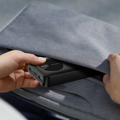 14. Powerbank Joyroom JR-PBF14 20000mAh 2.4A 2x USB-A 1x USB-C - black