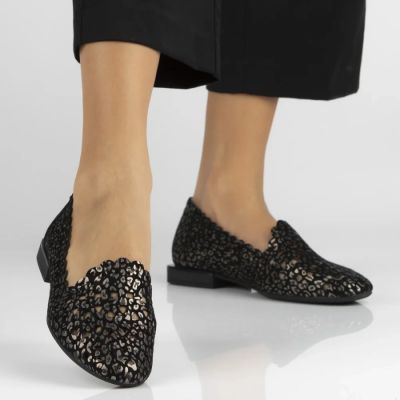 8. Women's leather openwork shoes, black Filippo DP7710