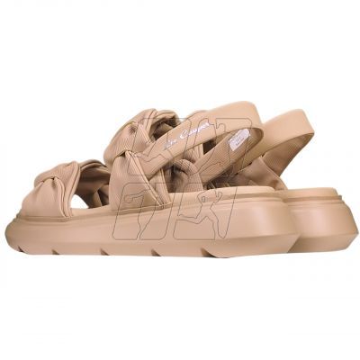 3. Lee Cooper W sandals LCW-24-47-2705LA