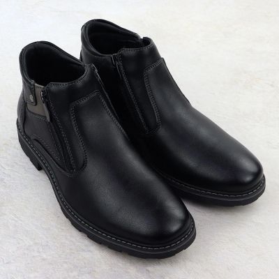8. Men’s Black Warm-Lined Zip-Up Ankle Boots VanHorn AN71309
