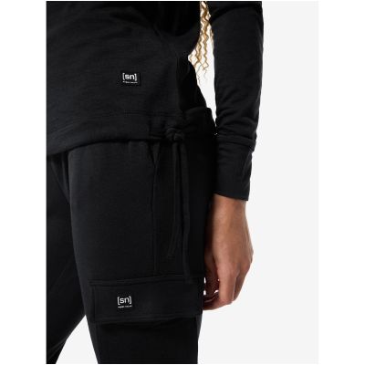 Women's SUPER.NATURAL W FUNNEL HOODIE Long-Sleeve Top, Black