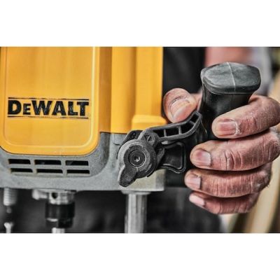 11. DEWALT 2300W DWE625 ROUTER