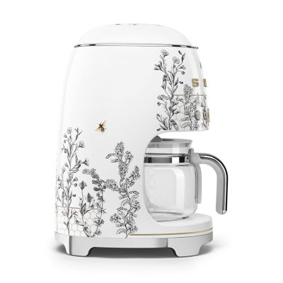 24. SMEG DCF02WHEU coffee machine