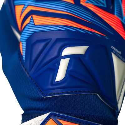 6. Reusch Attrakt Starter Solid Junior goalkeeper gloves blue 5672514 4126