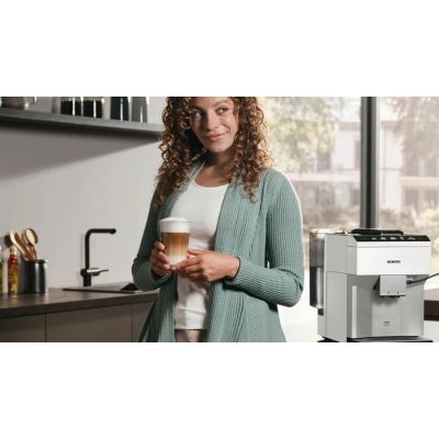 6. Siemens EQ500 TP515R02 15bar espresso machine | white