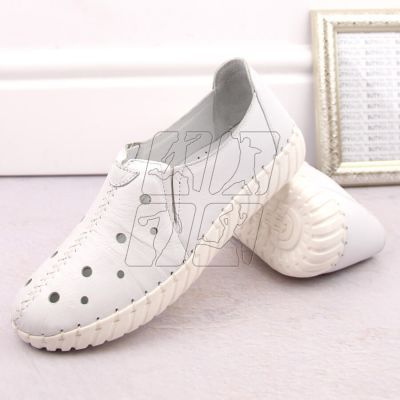 7. Artiker W HBH66A white openwork leather shoes