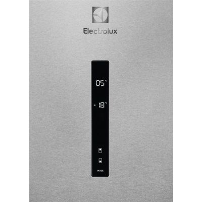 9. ELECTROLUX LNC7ME32X3 fridge-freezer