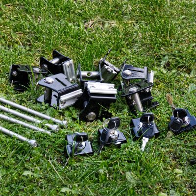 23. OFFLANDER ANTI-THEFT MOUNTING BRACKETS