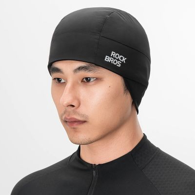 3. Rockbros M015 Winter Reversible Cycling Cap Size 54-61 cm - Black