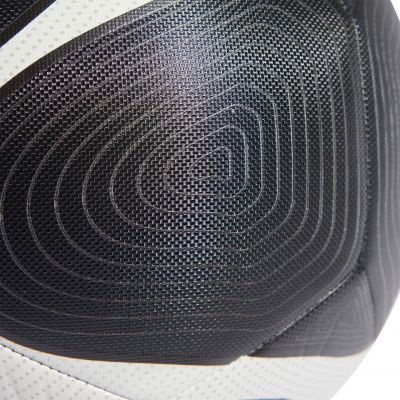 4. adidas Predator Training IP1655 Football