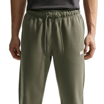 4. Nike Sportswear Club Men's Pants Olive IO1376 222