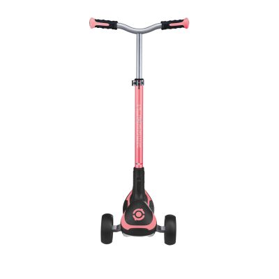 3. Globber Ultimum 612-110 3-wheel scooter HS-TNK-000015714