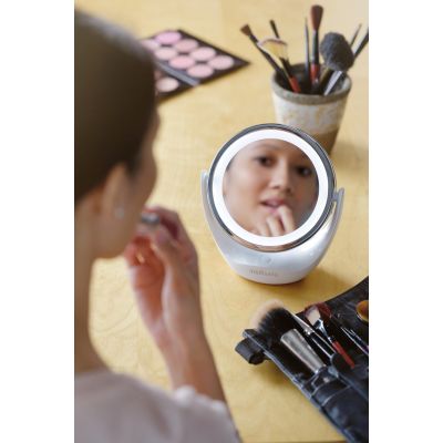 13. Medisana 2-in-1 cosmetic mirror CM 835