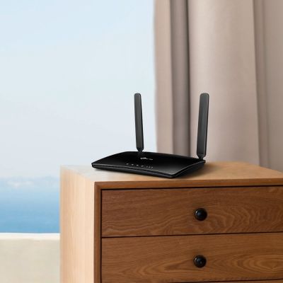 3. TP-Link TL-MR6400 Wireless Router Fast Ethernet Single Frequency (2.4 GHz) 4G Black